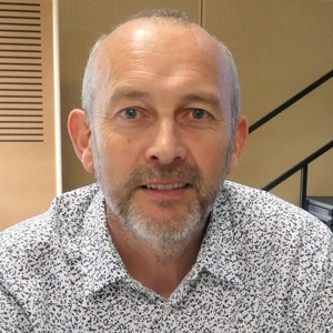 photo portrait de Christophe Dougé