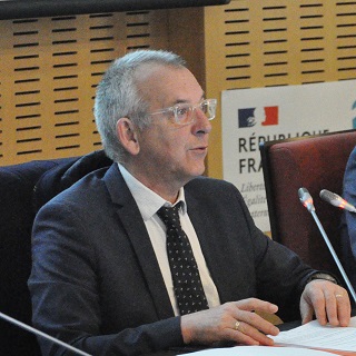photo portrait de Thierry Burlot, Président du comité de bassin Loire-Bretagne