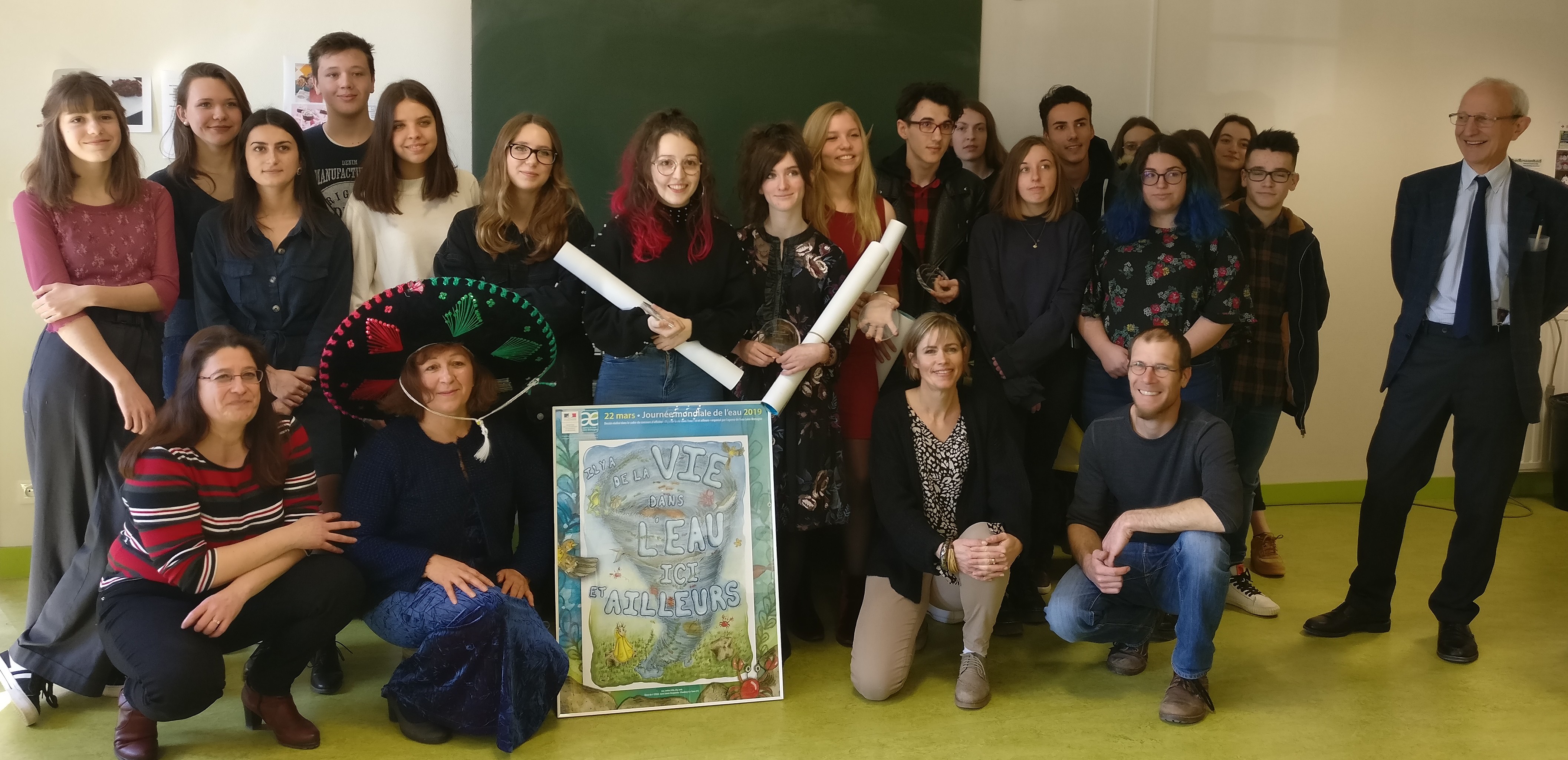 Remise officielle au lycée Sainte-Marguerite à Chambray-Lès-Tours (37)