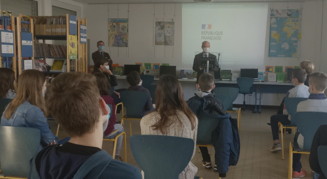 Remise officielle du concours d'affiches et vidéos de l'agence de l'eau Loire-Bretagne