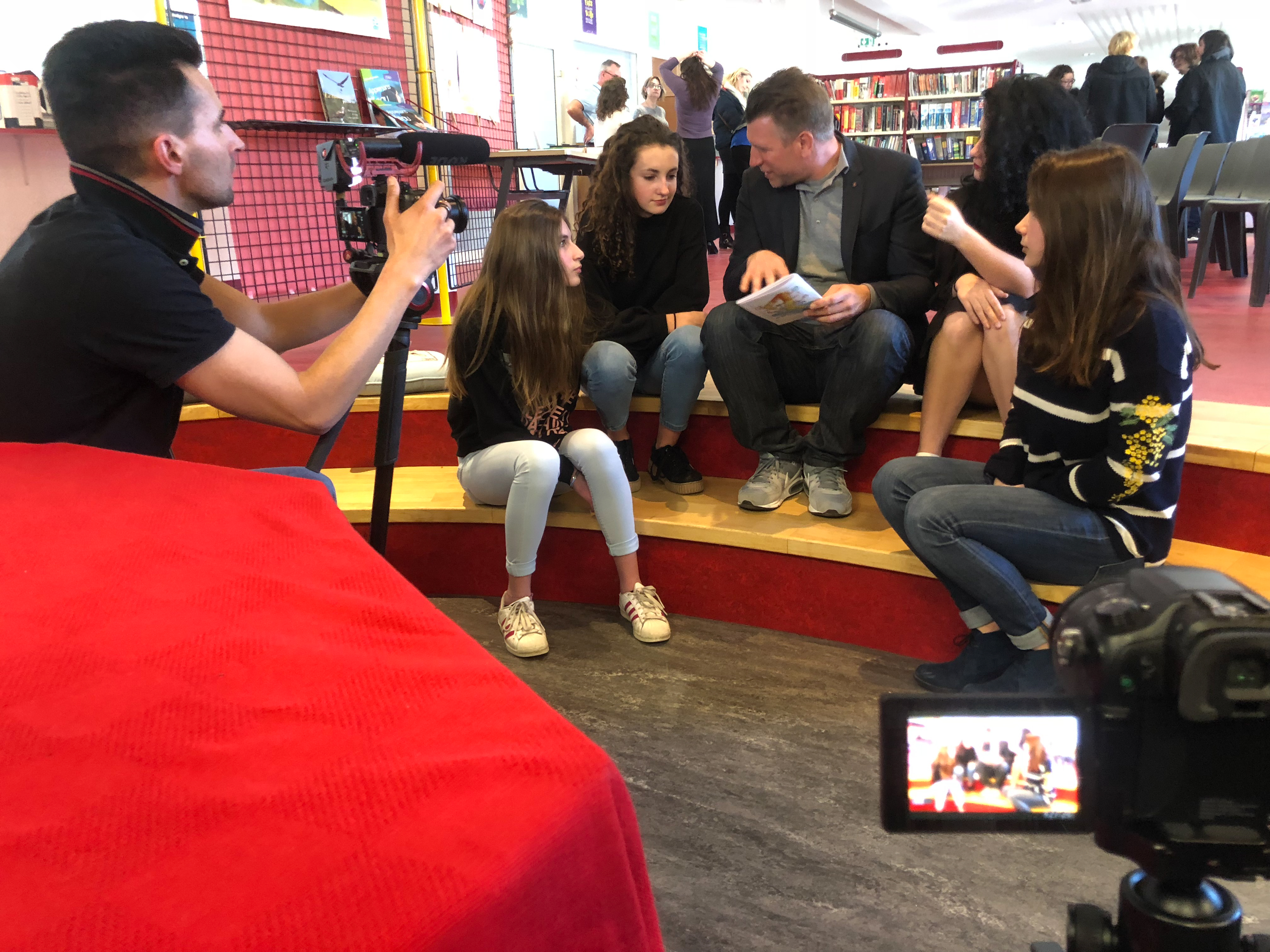 Remise officielle au lycée Sainte-Marguerite à Chambray-Lès-Tours