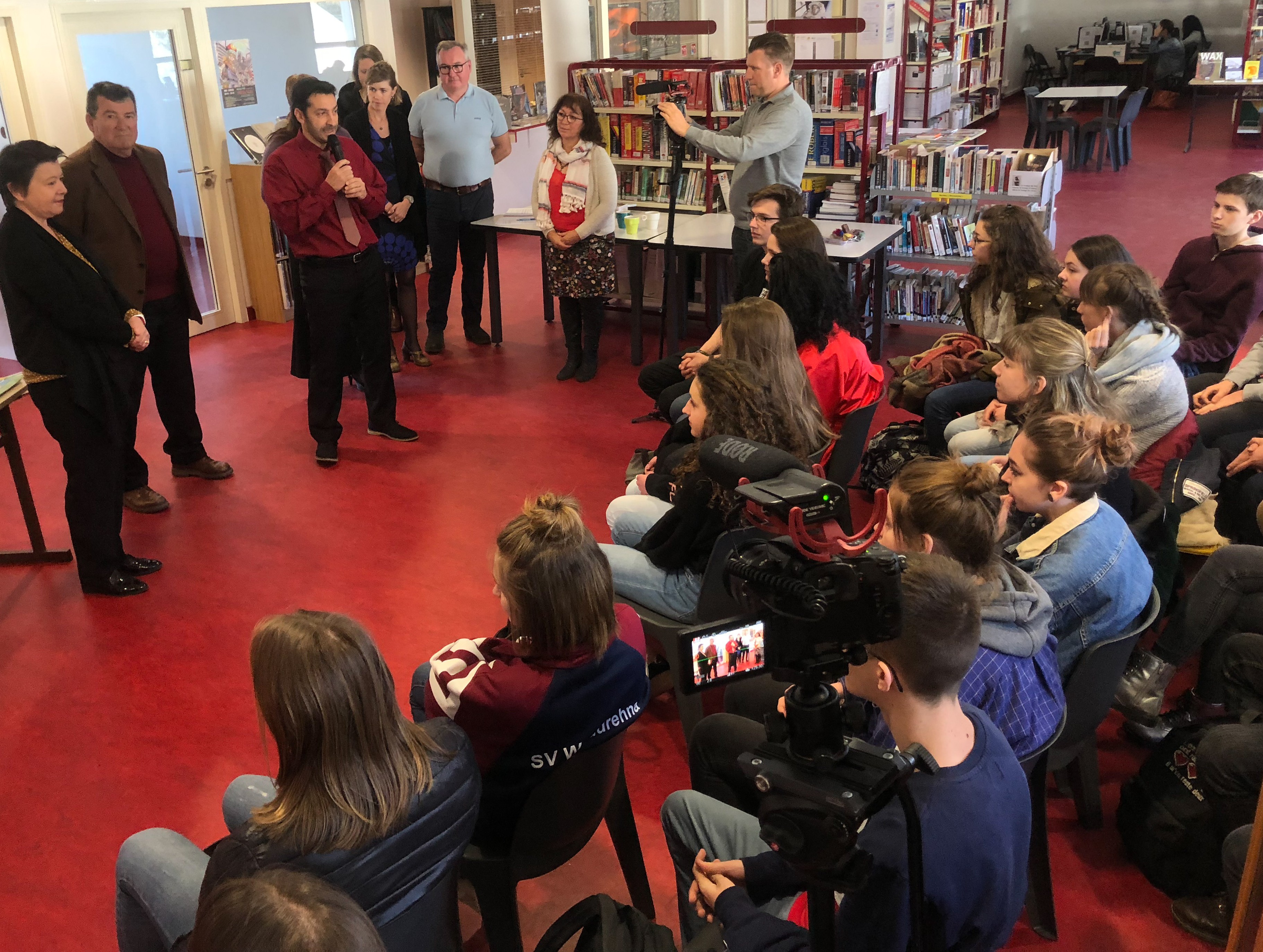 Remise officielle au lycée Sainte-Marguerite à Chambray-Lès-Tours
