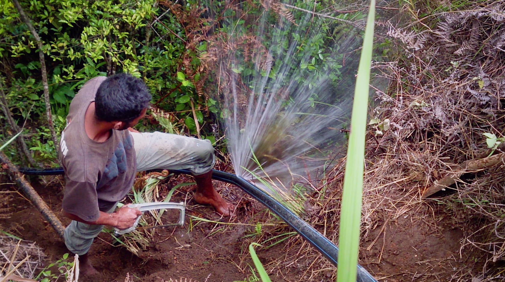 Travaux d'alimentation en eau potable des villages de Sahanivotry