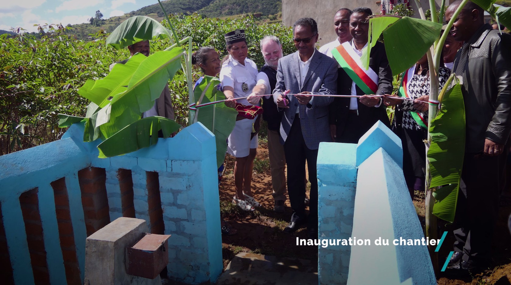 Inauguration des travaux : alimentation en eau potable des villages de Sahanivotry
